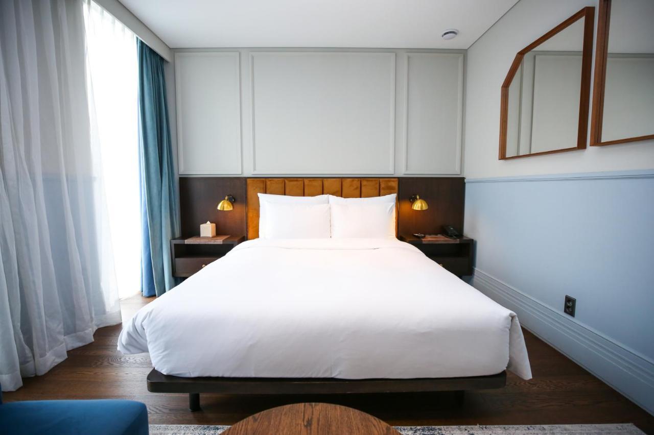 Hotel Crescendo Seoul Bagian luar foto