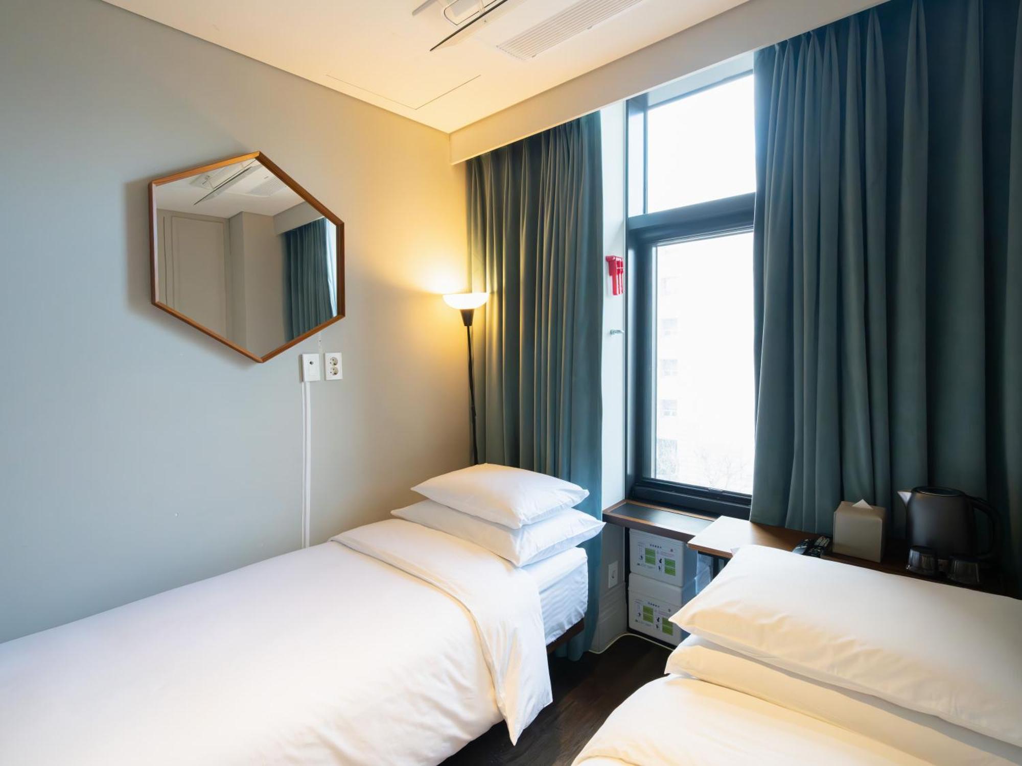 Hotel Crescendo Seoul Bagian luar foto