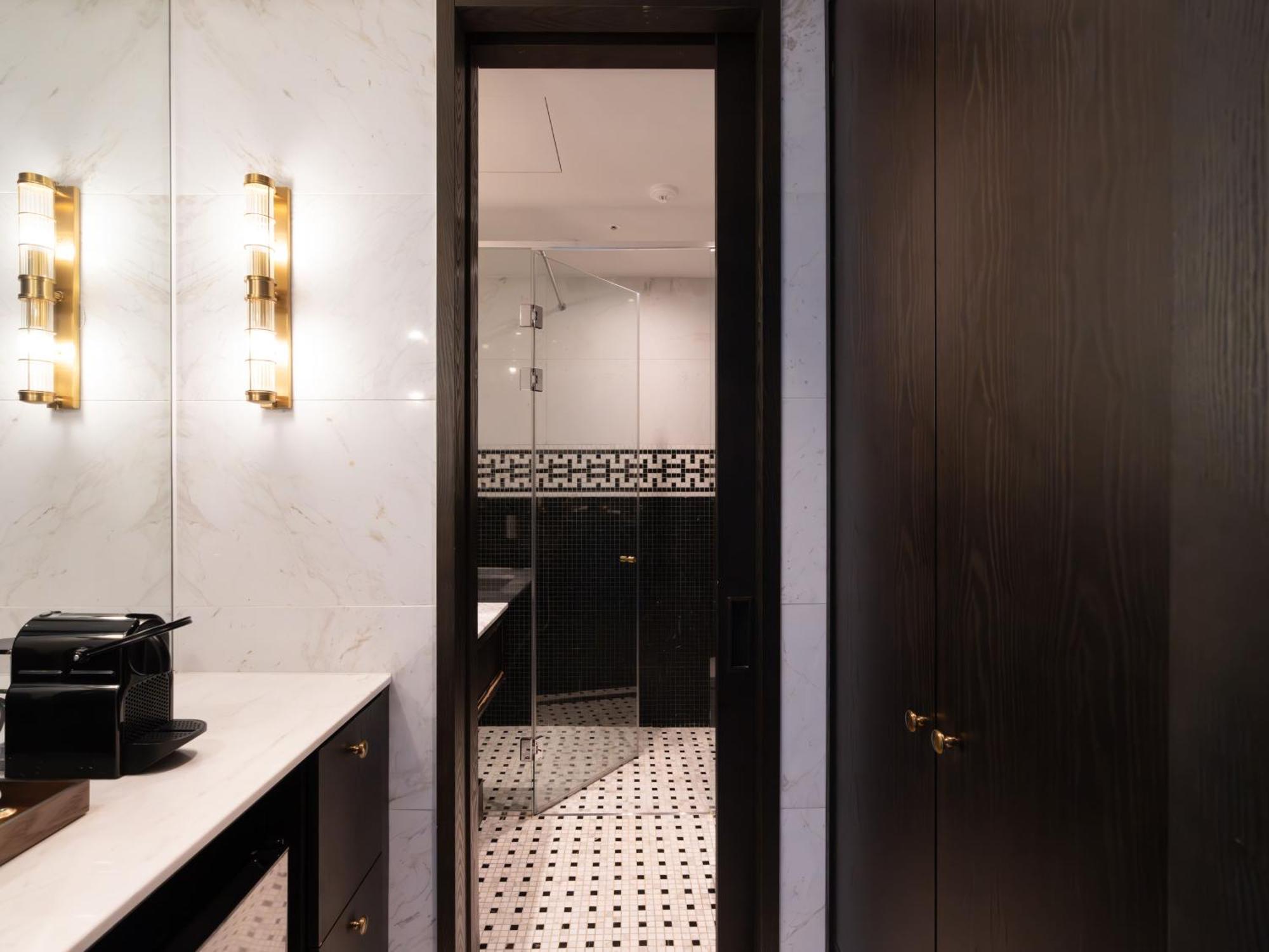 Hotel Crescendo Seoul Bagian luar foto