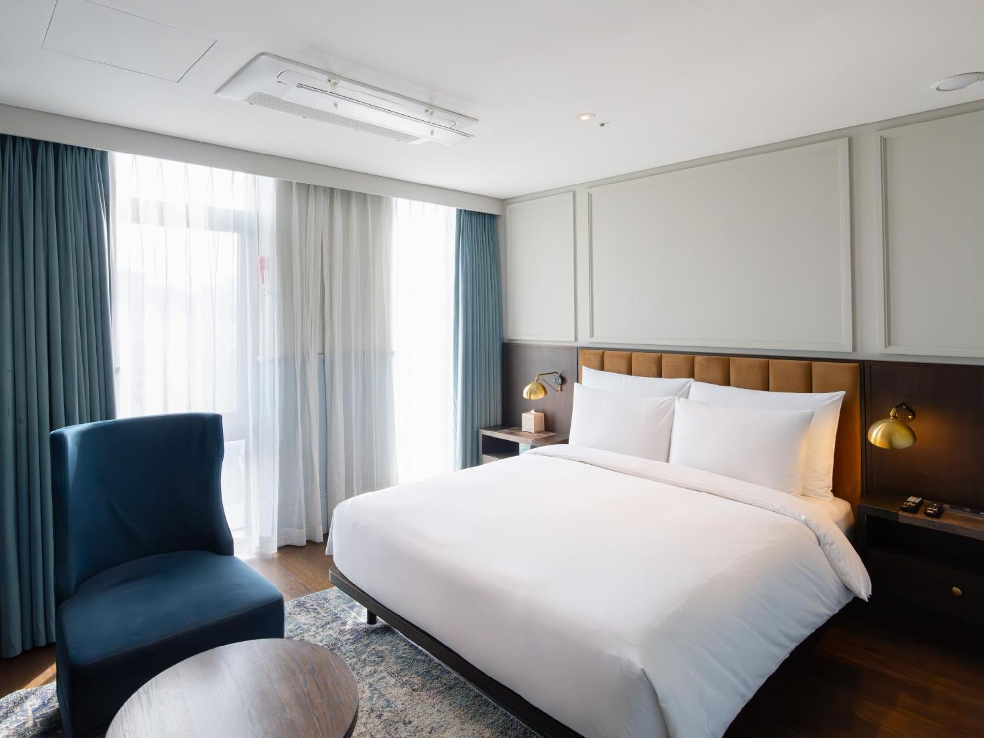 Hotel Crescendo Seoul Bagian luar foto