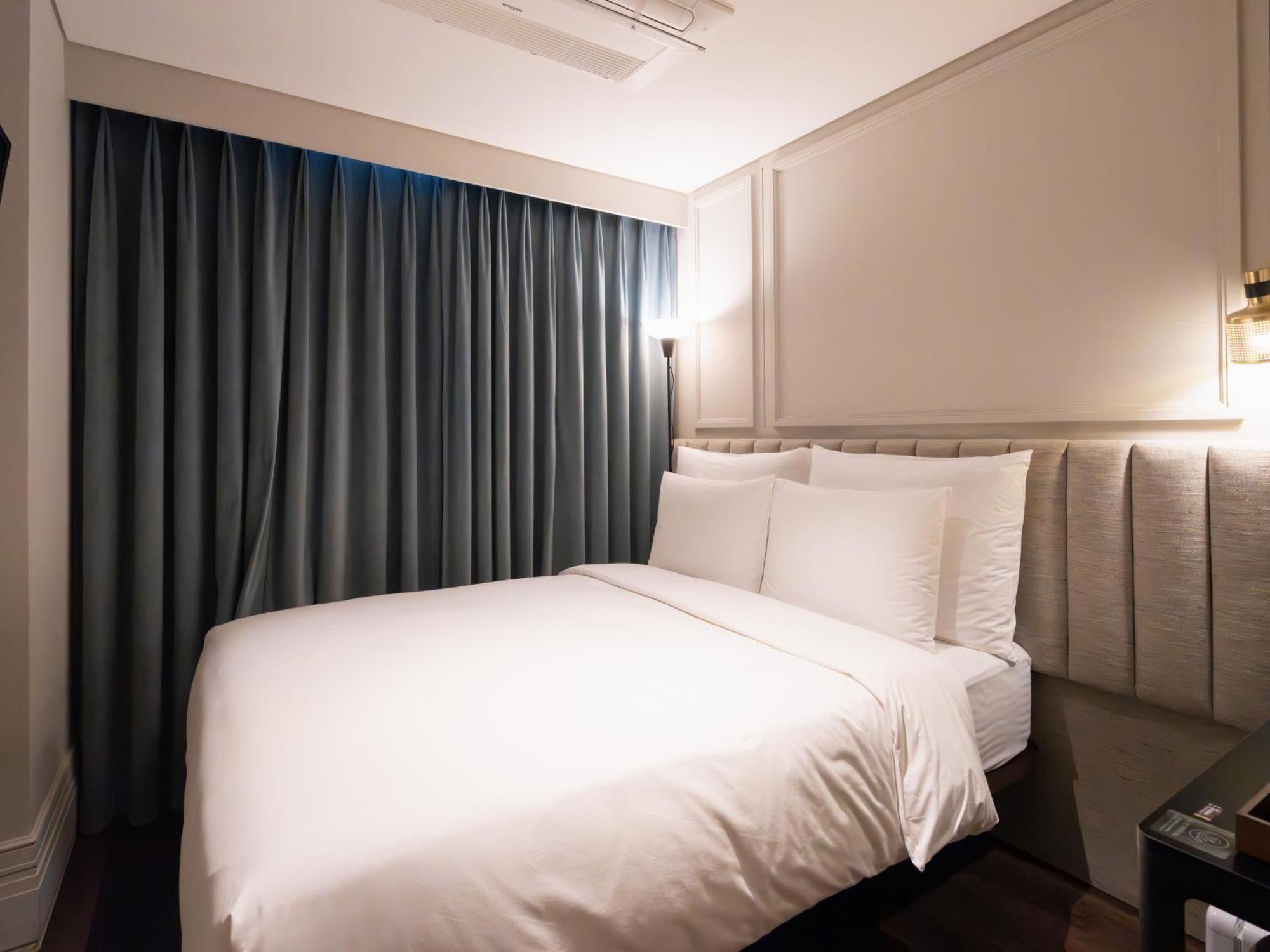 Hotel Crescendo Seoul Bagian luar foto