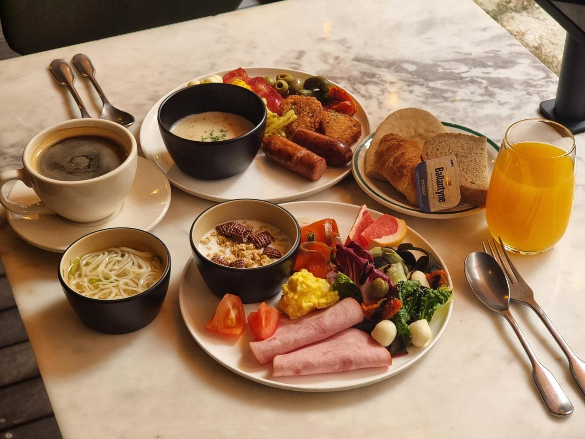 Hotel Crescendo Seoul Bagian luar foto